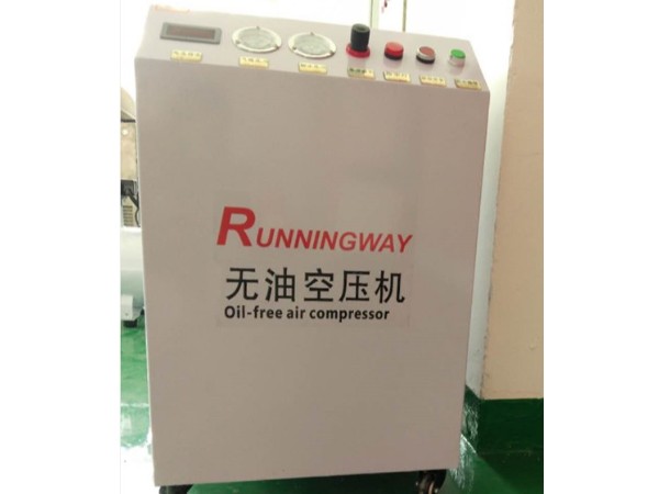 箱式超靜音無油活塞式空壓機(jī)測(cè)試完成